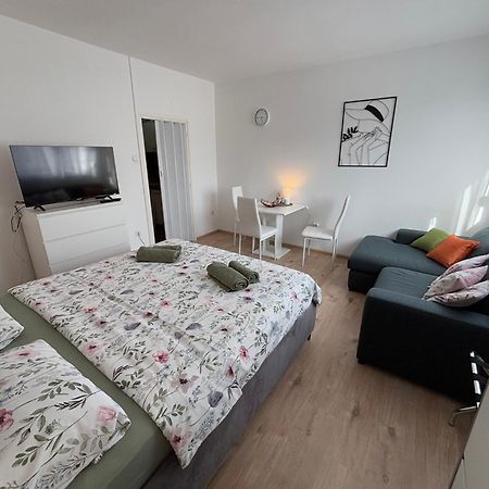 Apartament App Karla Pula Zewnętrze zdjęcie