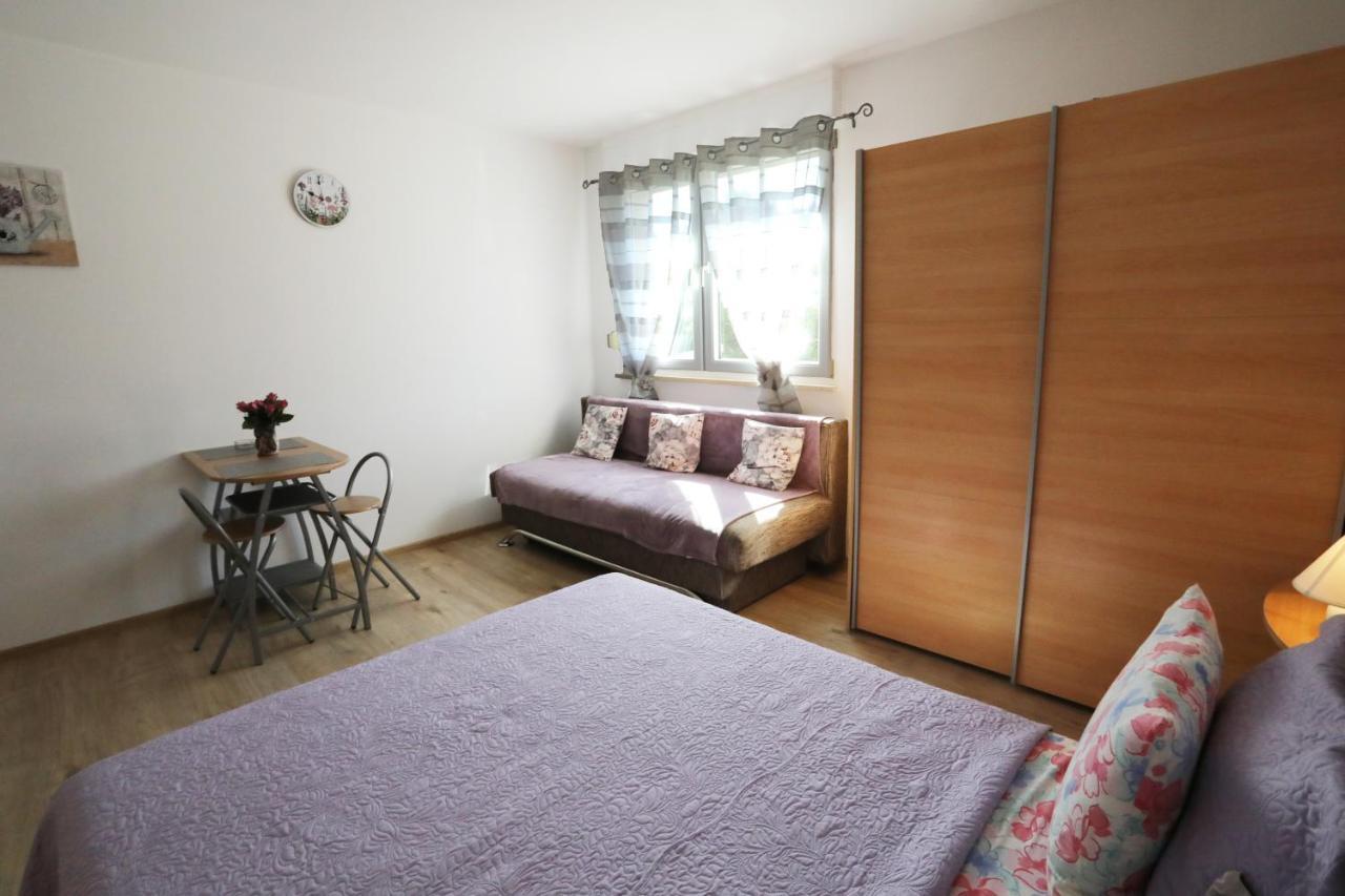 Apartament App Karla Pula Zewnętrze zdjęcie