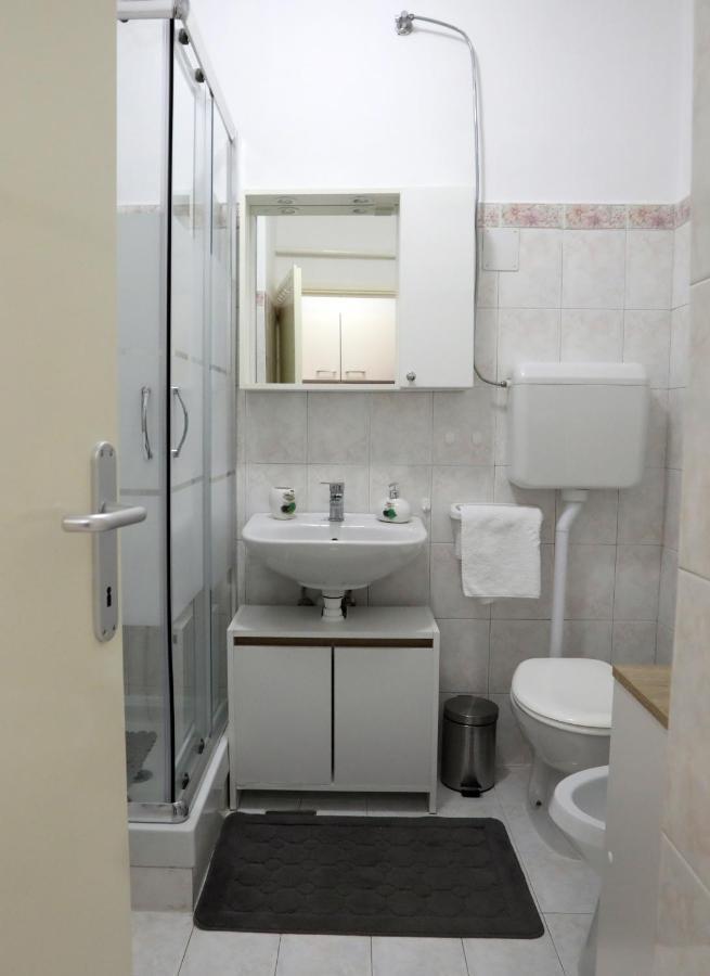 Apartament App Karla Pula Zewnętrze zdjęcie
