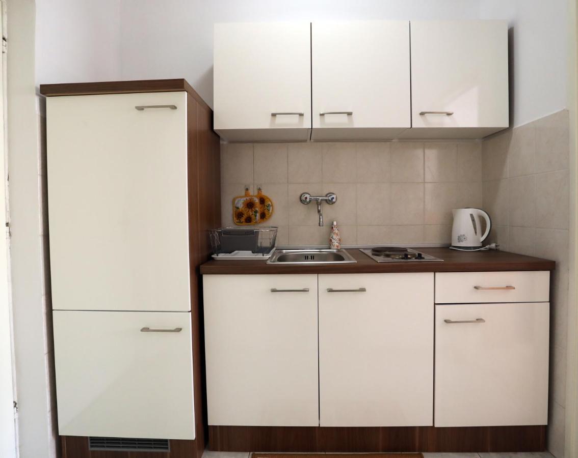 Apartament App Karla Pula Zewnętrze zdjęcie