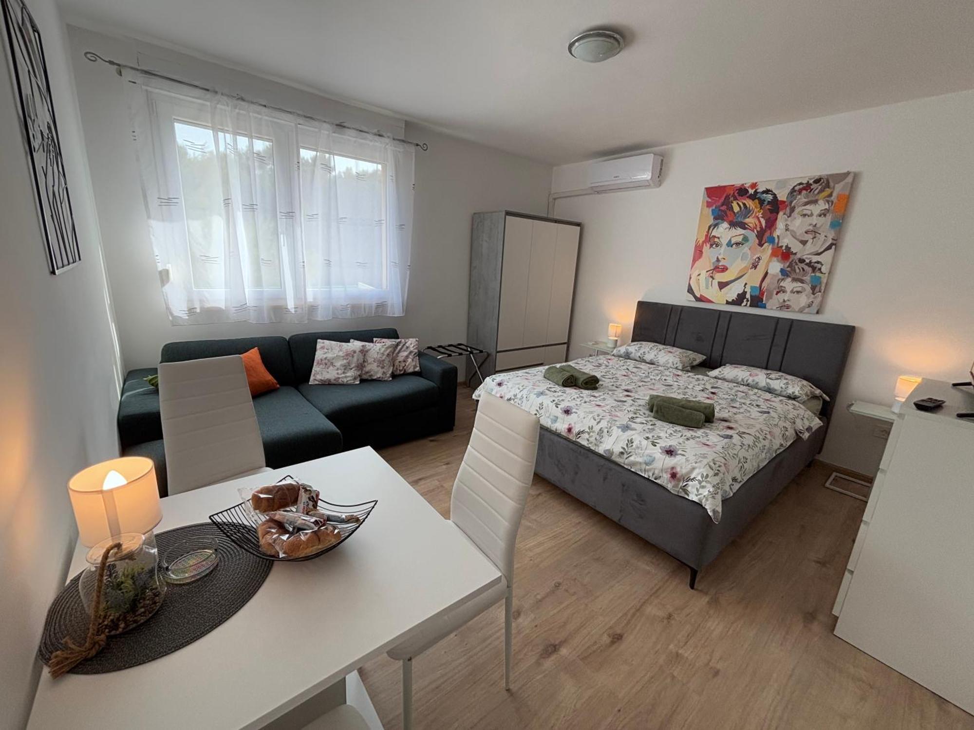 Apartament App Karla Pula Zewnętrze zdjęcie