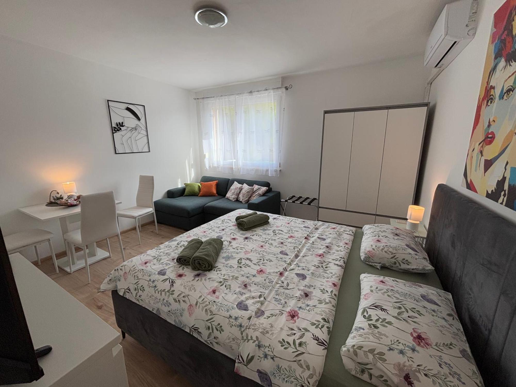 Apartament App Karla Pula Zewnętrze zdjęcie